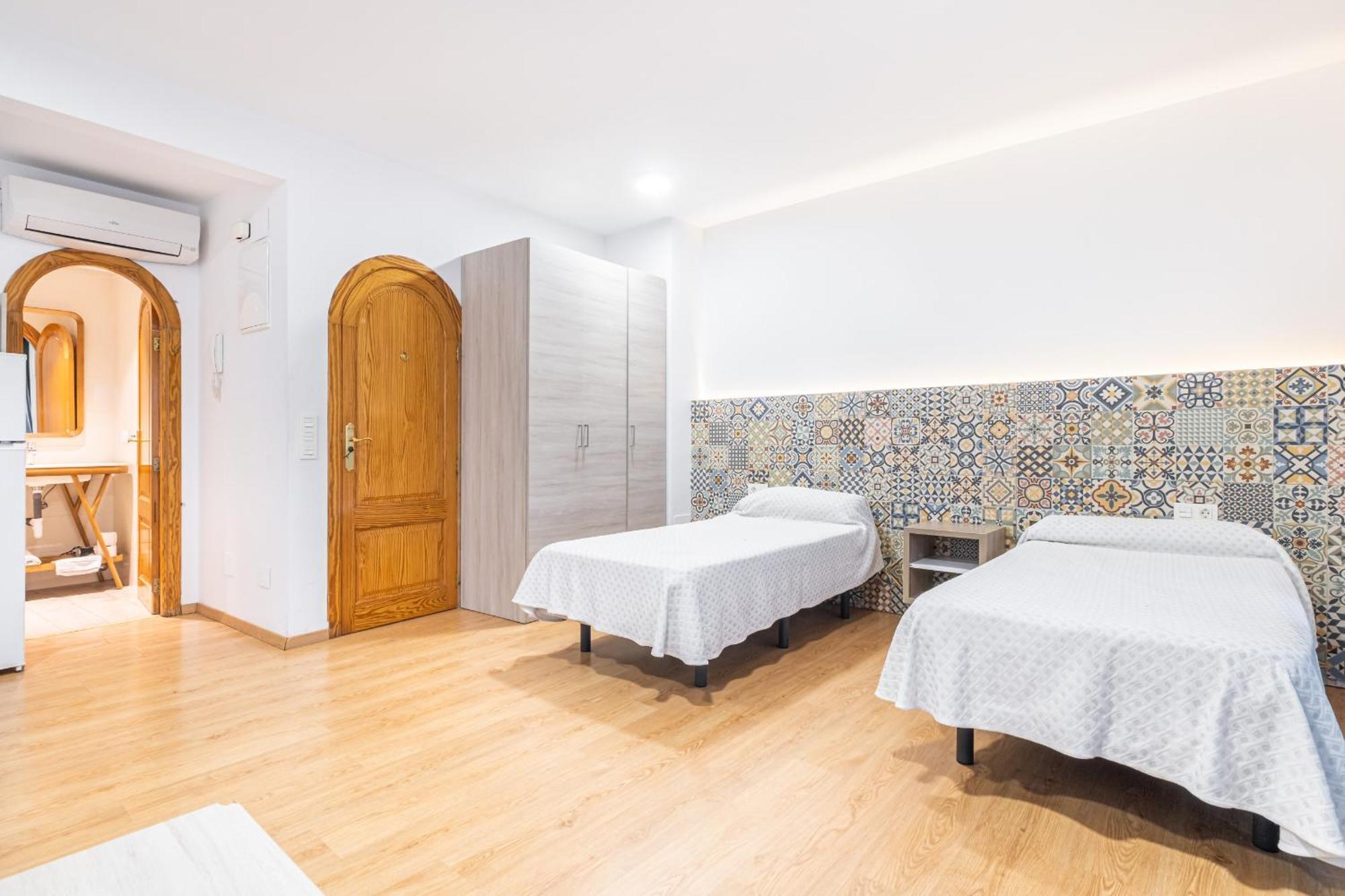Apartamentos El Castell Benidorm Old-Town 外观 照片