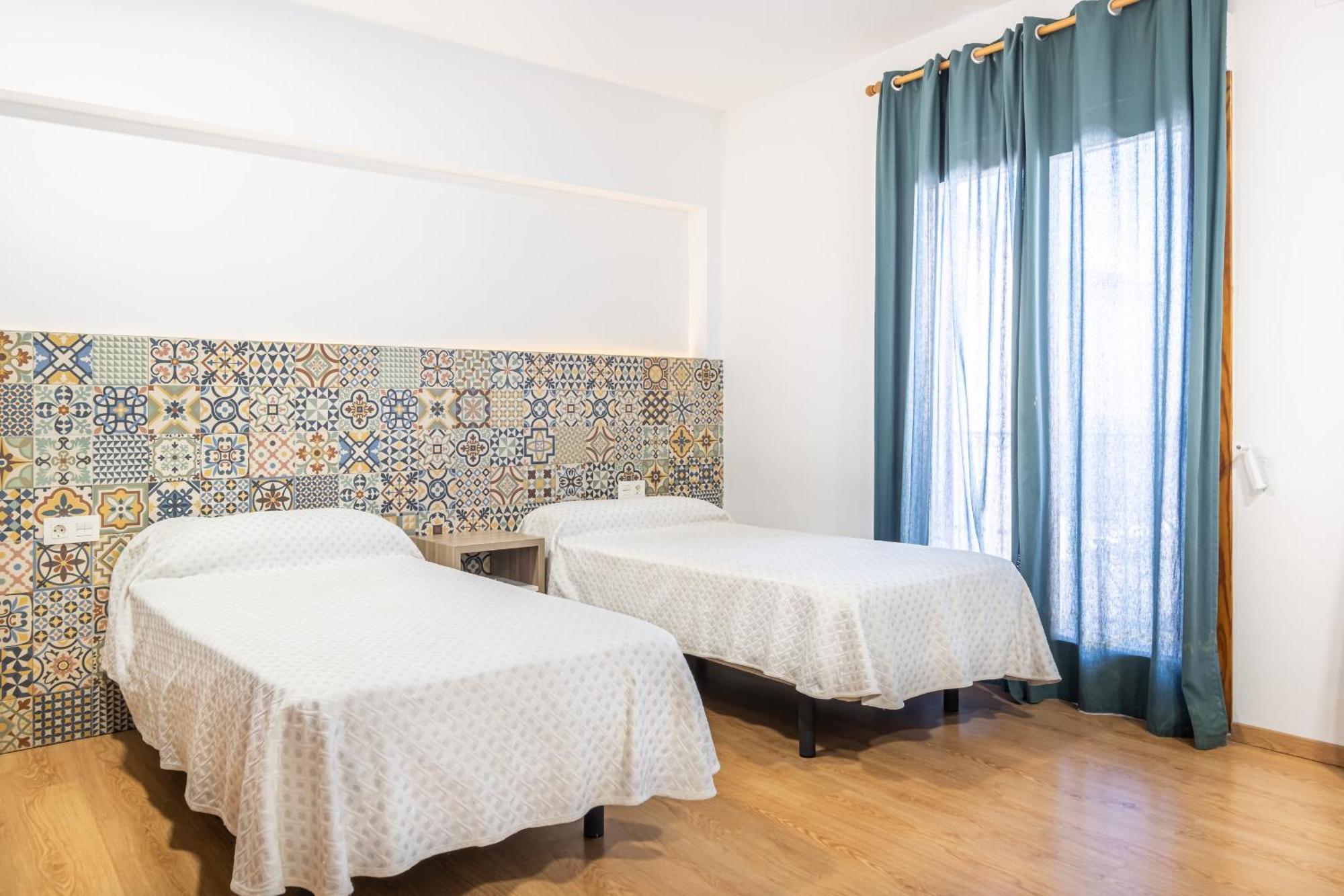 Apartamentos El Castell Benidorm Old-Town 外观 照片