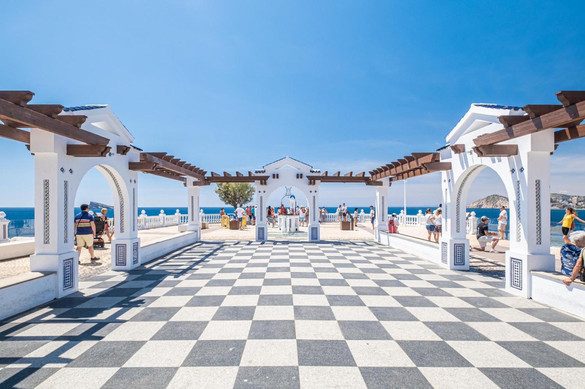 Apartamentos El Castell Benidorm Old-Town 外观 照片