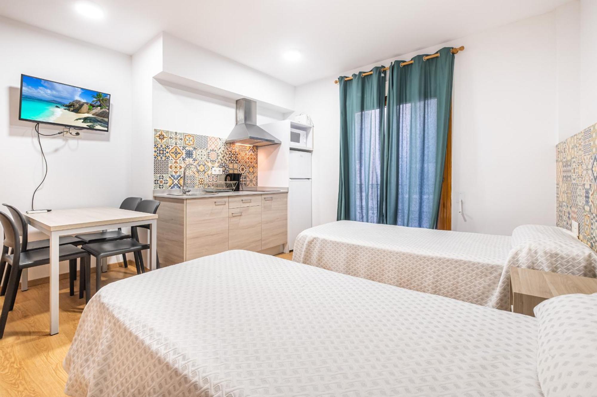 Apartamentos El Castell Benidorm Old-Town 客房 照片